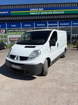 Renault trafic 2 L2h1 cabine approfondie 6 places