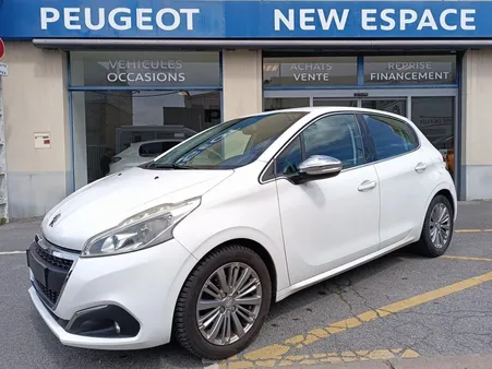 Peugeot 208 1.2 PureTech 110 Allure