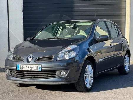 Clio 3 1,6l 110cv *57 000km *AUTOMATIQUE Garantie 12 mois Suivi complet