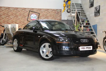 Audi TT quattro