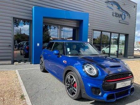 Mini cooper s john cooper works 231 ch option : 8840