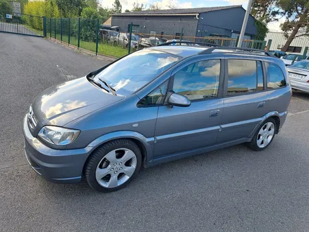 Opel zafira 2.2 dti 125cv 7 places