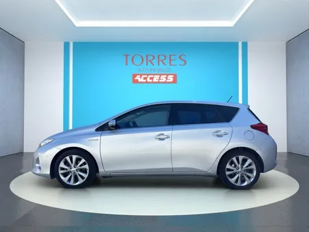 🔹 Toyota Auris 1.8 136CH HYBRID STYLE 2eme main Française