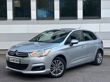 Citroën c4 1.6hdi 92ch attraction / distib + embryage réalisé / entretien complet citroën
