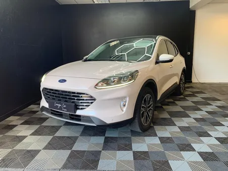 FORD KUGA 2.5 Duratec 190 ch FHEV I-AWD Powershift / Entretien Ford / Attelage