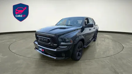 Dodge RAM 1500 Sport 5.7 V8 HEMI 402 ch * 4x4 * Full Cuir * Mémoire * Volant Chauffant * Caméra * Attelage