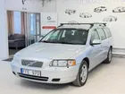 VOLVO V70 2.5T ESSENCE KINETIC 210 ch BVM - CUIR - ATTELAGE - 226000 km