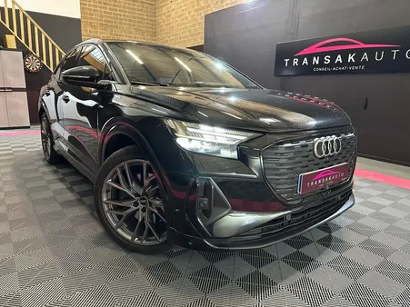 AUDI Q4 E-TRON SPORTBACK 40 204 ch 82 kW S line/ FEUX MATRIX LED -TOIT OUVRANT