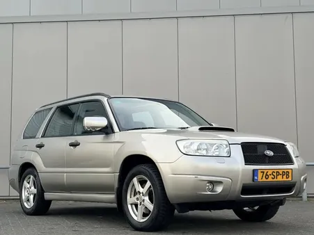 SUBARU FORESTER 2.5 XT AWD 230 ch BVA - 1ère MAIN - ATTELAGE - CUIR - TOIT OUVRANT - 193400 km