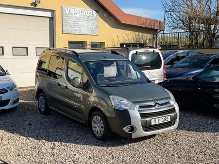 Citröen berlingo 1.6 hdi 110ch xtr grip controle de 2010 revisé et garantie