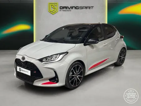Toyota yaris 1.5 114h 90 hybrid full-hybrid 0.8kwh gr-sport bva (garantie constructeur)