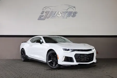 CHEVROLET Camaro Coupé 2.0 Turbo 275 ch – Apple CarPlay – Caméra – Cuir – R18
