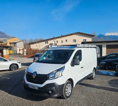 Trafic 1.6 dci 95 confort 09/2018 VENTE A PROFESSIONNELS DE L'AUTOMOBILE