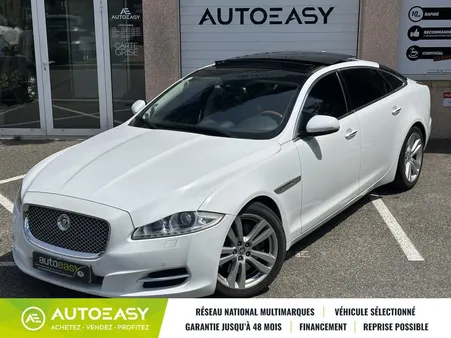 Jaguar XJ 3.0 V6 S/C Luxe Premium / ENTRETIEN OK / DISTRIBUTION OK / VIDANGE BVA OK