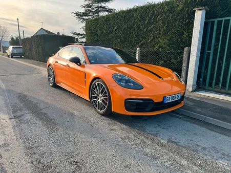 Porsche panamera 4s e-hybrid 560