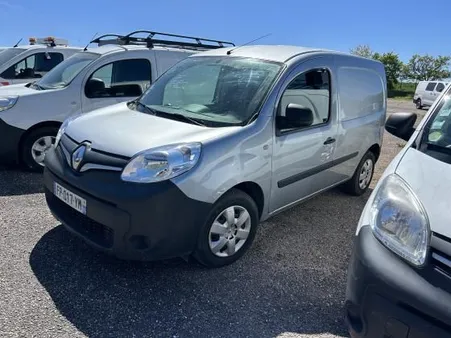 Renault Kangoo PRIX HT:9150 GRD CONFORT 1.5 BDCI 95CV 3PL AVANT TVA RECUPERABLE