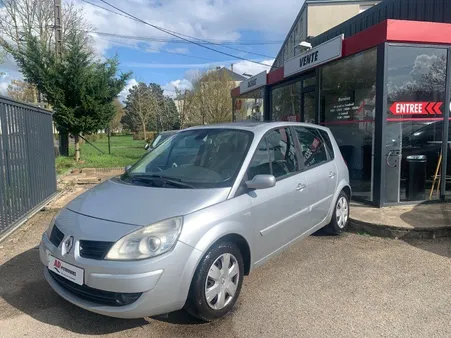 Scenic II 1.9 dci 130 ‘’Dynamique’’ 1ere MAIN