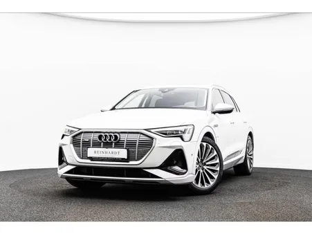 AUDI E-TRON 55 408ch S Line e-quattro - toit ouvrant - attelage - feux matrix