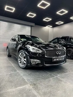 Infiniti Q70 2.2 D Turbo 170 PREMIUM BOITE AUTOMATIQUE - 1ERE MAIN - ENTRETIEN COMPLET - TOIT OUVRANT - VOLANT ET SIEGES CHAUFFANTS - CAMERA