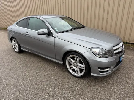 Mercedes benz C III W204 phII 220 cdi Blue-efficiency 2.2 16v 170cv bvm6 Pack Amg / 2*main / 2011 / 51.000km / c.t vierge / 15.990e garantie 3 mois