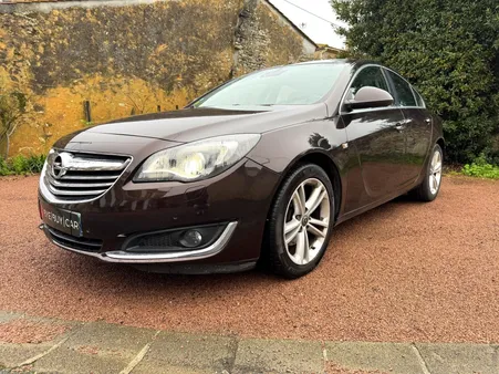 OPEL INSIGNIA GARANTIE 12 MOIS-2.0 CDTI - 163 - BVA BERLINE Cosmo Pack PHASE 2