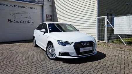 Audi a3 sportback e-tron 1.4 tfsi 204ch hybride rechargeable s-tronic / cuir alcantara / historique complet