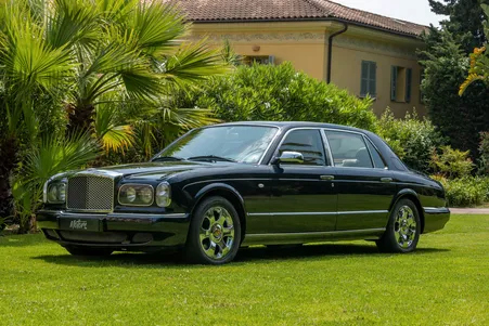 Bentley Arnage Red Label LWB 1er Main Monaco version longue