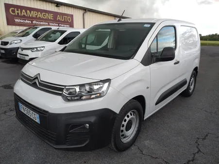 9990 HT - CITROEN Berlingo Blue HDI 75 Grip Motricité Renforcée 1000 Kgs 1,5 L - 01/2020 - 81057 kms