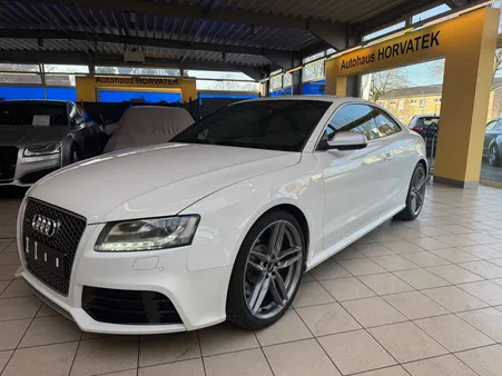 Audi RS5 Coupé 4.2 FSI Quattro 450ch - BVA - Jantes 20 pouces - Phares xénon - Sièges chauffants - GPS