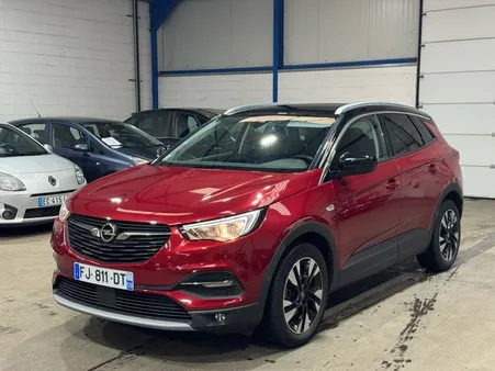 Opel grandland x 1.2 130 cv design line 1er main ✋