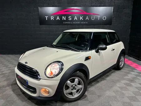 MINI HAYCH 3 PORTES 0NE 1.6 75CV BVM6 SALT origine france ,chaine distri et courroie accessoire ok en 02 26, Ct du 17:03,26