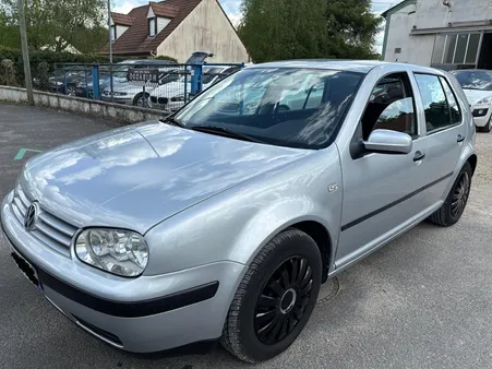 Volkswagen Golf IV 1.6 L. 102 CH. Comfortline