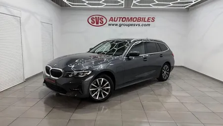BMW Série 3 TOURING G21 330e 292 ch BVA8 Business Design + options