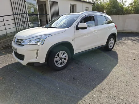 Citroen C4 AIRCROSS 1.6 E-HDI115 4X4 CONFORT