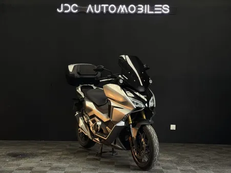 HONDA FORZA 750 de 2022