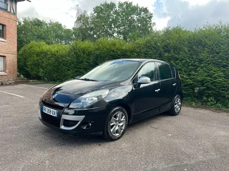 RENAULT SCENIC III (Financement possible) 1.6 dCi 130cv FAP Energy eco2 15th