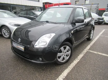 Suzuki Swift 1.3 90cv COSMIC BLACK PEARL