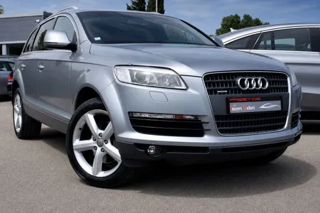 Audi Q7 3.0 V6 TDI 240CH S LINE QUATTRO TIPTRONIC 7 PLACES