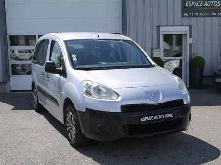 Peugeot PARTNER TEPEE 1.6 HDI 75 / DISTRIBUTION FAITE