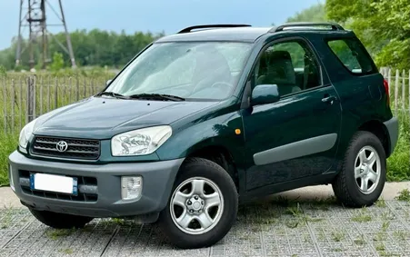 Rav4 court/2.0 vvti 150cv/4x4/1main/99000km/3portes/an2003/carnet complet/tres propre