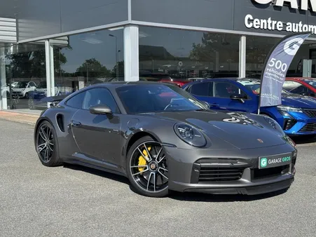 Porsche 911 TURBO S Coupe 3.8i 650 PDK