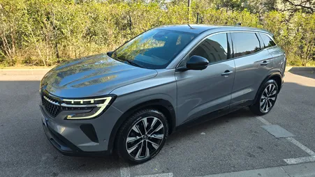 Renault austral full hybrid 200 techno