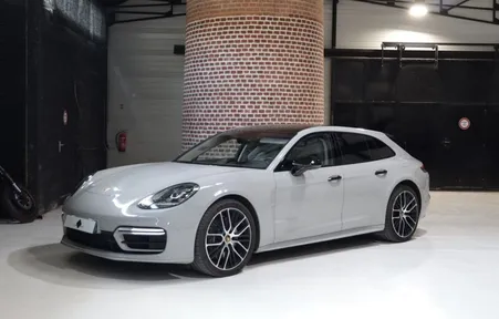 Porsche Panamera 4 Sport Turismo E-Hybrid 2.9L V6 462ch Platinium Edition (Audio Burmester, Toit ouvrant, PDSL+...)