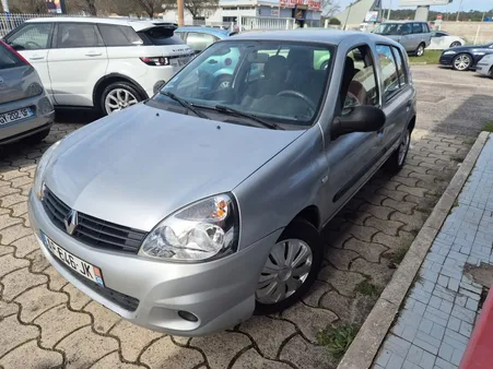 Clio 2 campus 1.2l 60ch GPL /ESSENCE