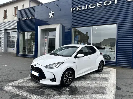 Toyota Yaris IV HYBRID 116H - BV E-CVT DESIGN