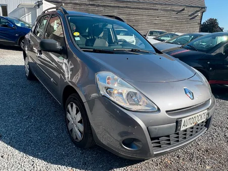RENAULT Clio III Estate Phase 2 1.2 i 16V eco2 paiement en 4 fois AUTO DOCK 76