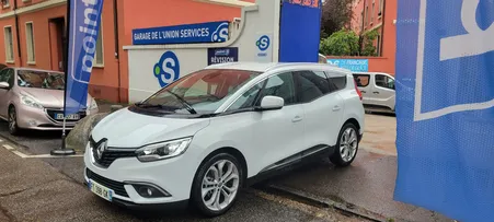 Grand Scenic 1.7 Blue dCi 120 ch Business EDC 7 places 1er main suivie chez Renault