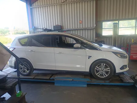 Ford s max 2.0tdci powershift 179cv 7 places