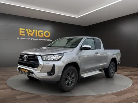 Toyota hilux viii 2.4 d4d 150ch xtra cabine legende 4x4