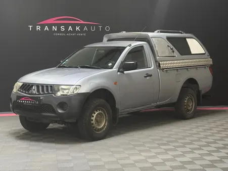 MITSUBISHI L200 2.5 TD 136 ch SINGLE CAB 4WD - hard top équipé chasse + attelage